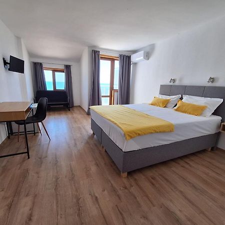 Palma Beach Hotel كرانيفو المظهر الخارجي الصورة