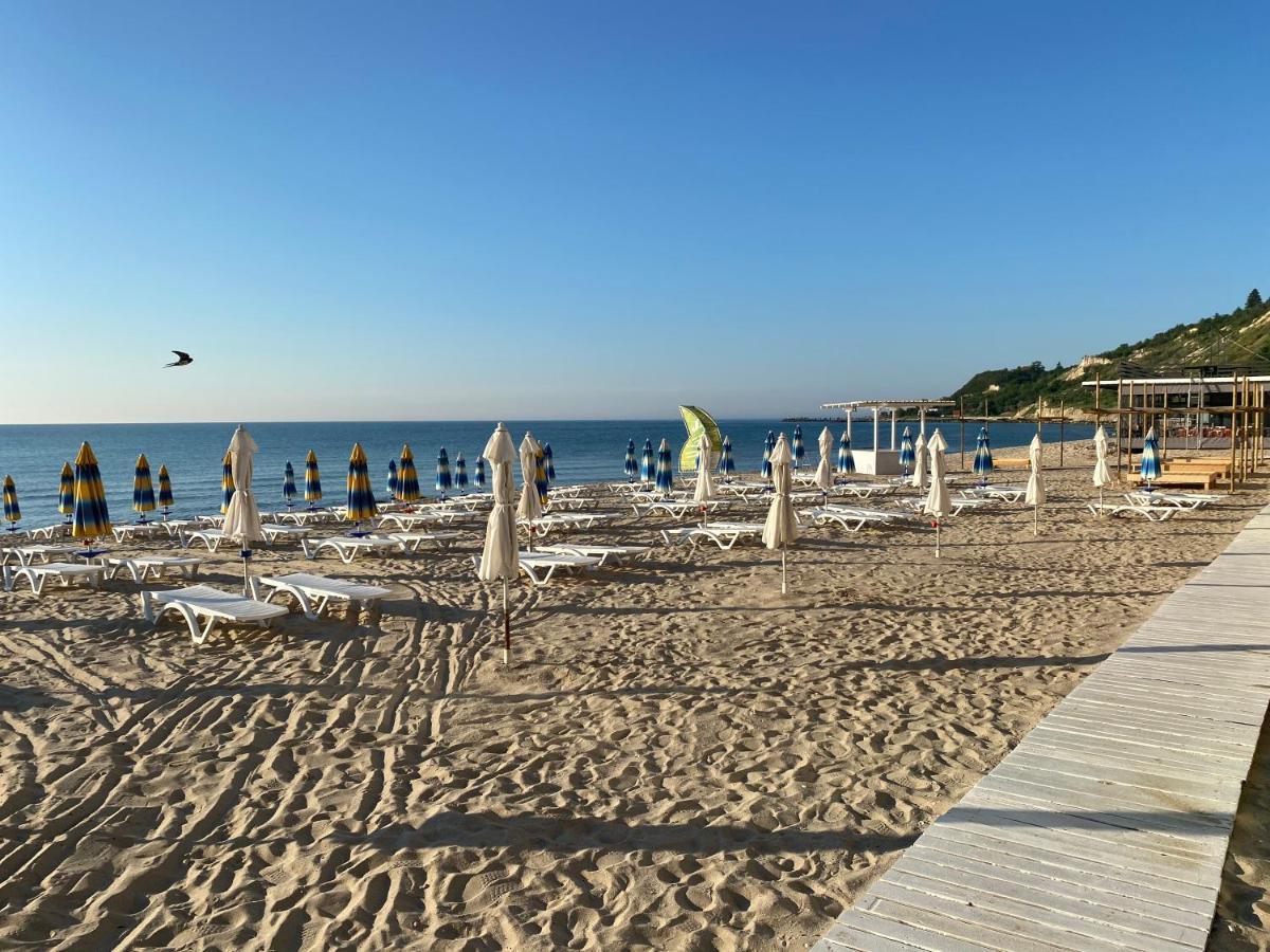 Palma Beach Hotel كرانيفو المظهر الخارجي الصورة