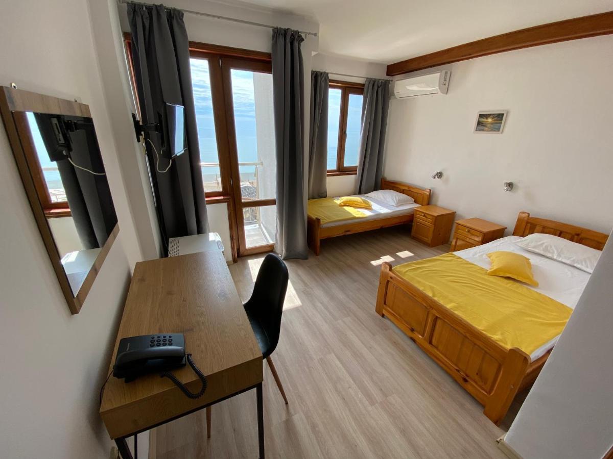 Palma Beach Hotel كرانيفو المظهر الخارجي الصورة