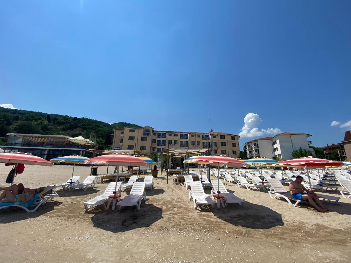 Palma Beach Hotel كرانيفو المظهر الخارجي الصورة