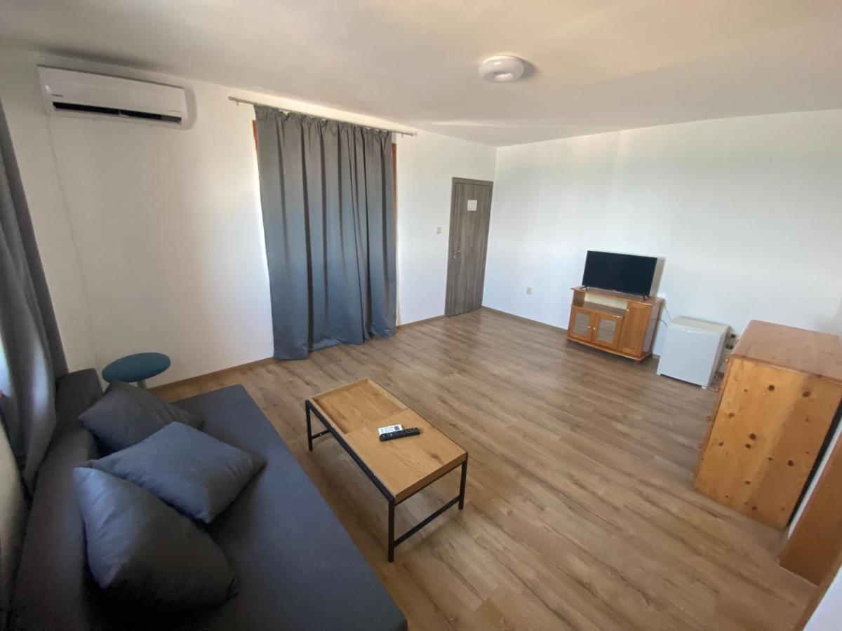 Palma Beach Hotel كرانيفو المظهر الخارجي الصورة