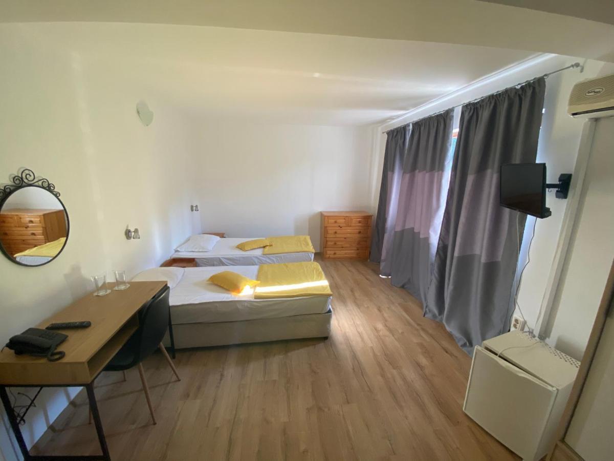 Palma Beach Hotel كرانيفو المظهر الخارجي الصورة