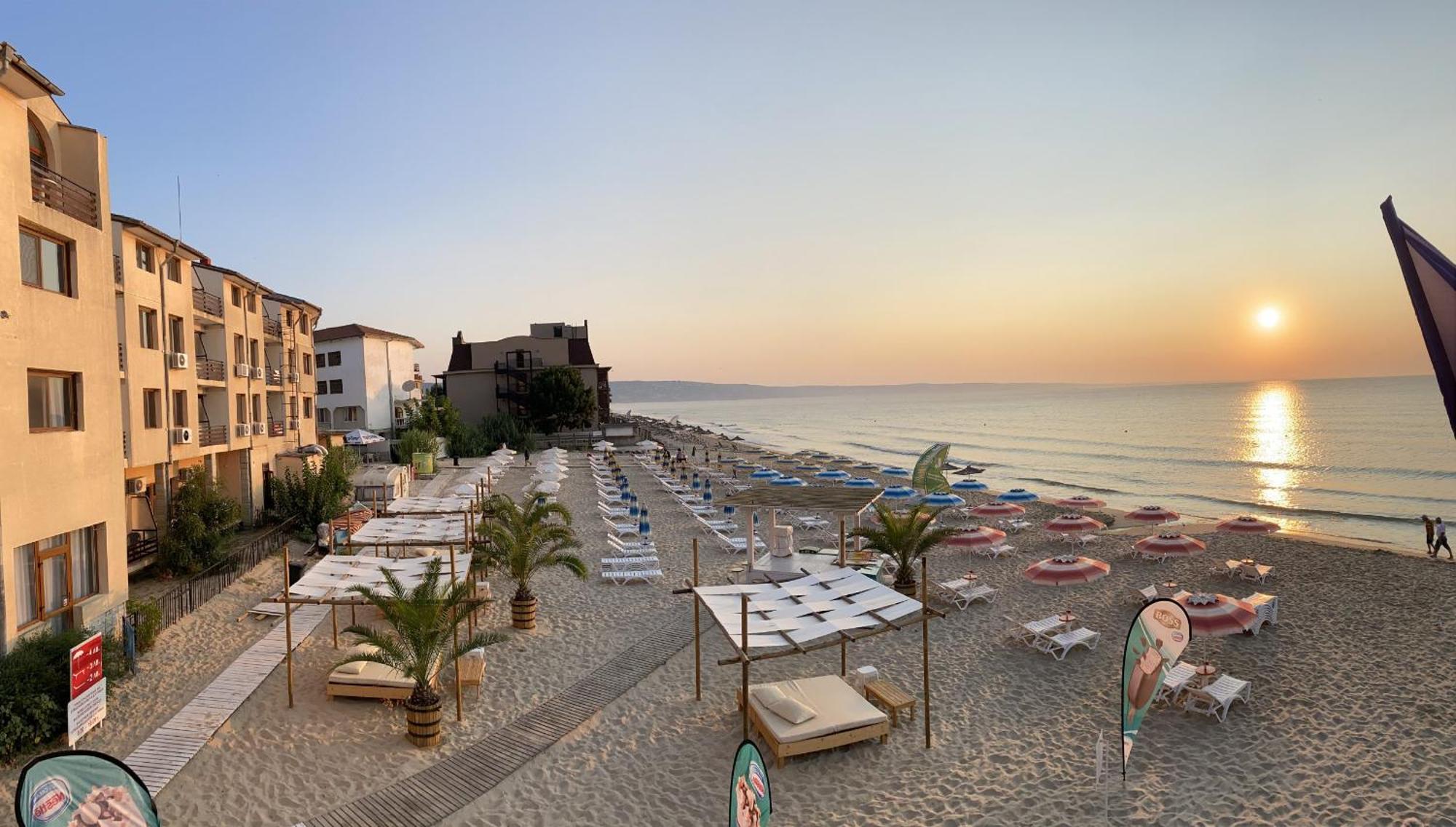Palma Beach Hotel كرانيفو المظهر الخارجي الصورة