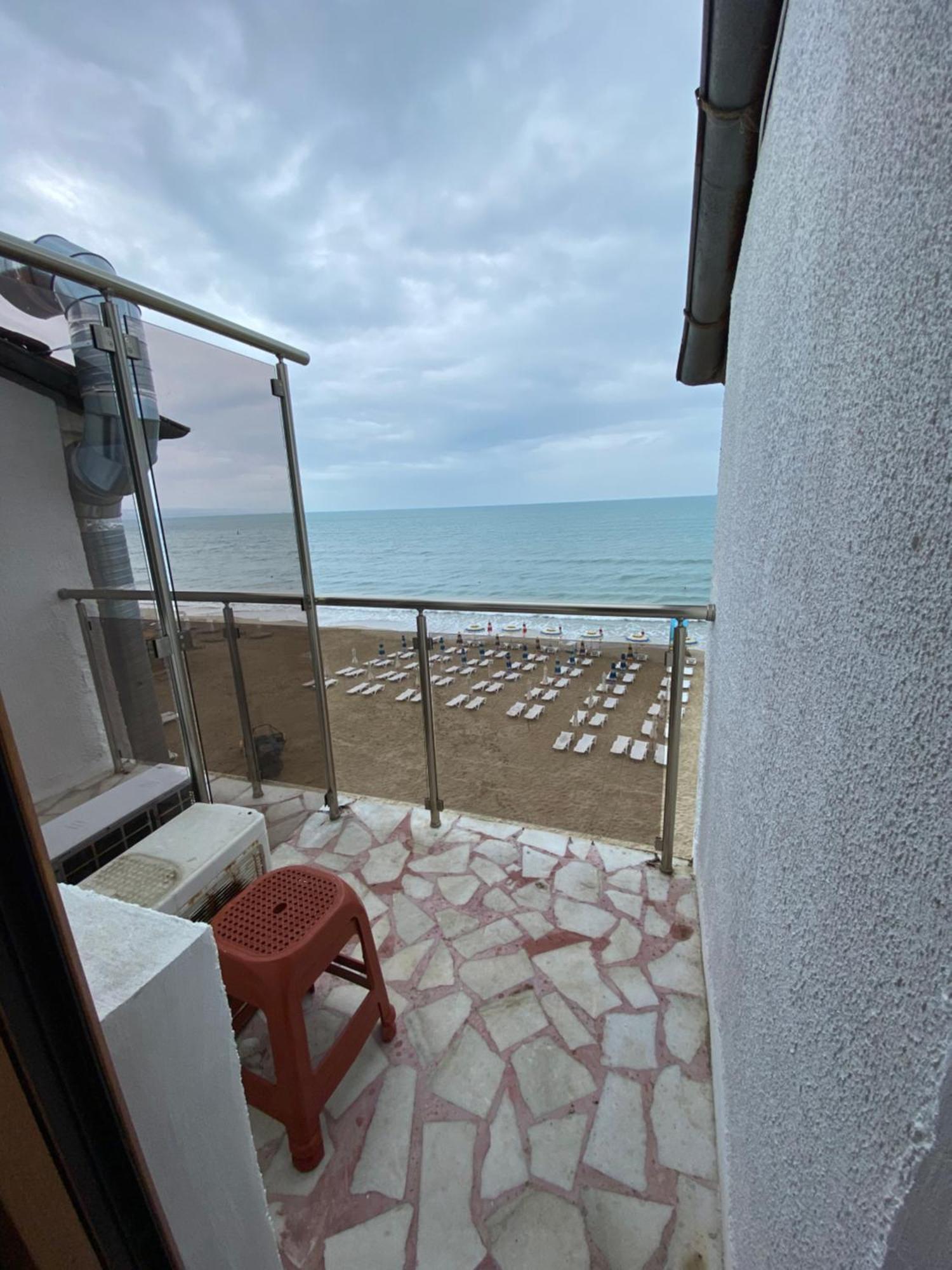 Palma Beach Hotel كرانيفو المظهر الخارجي الصورة